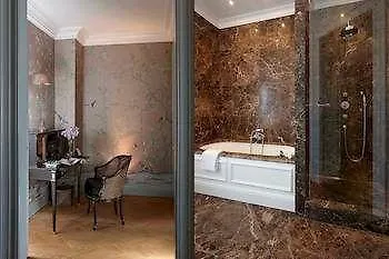 B&B Jvr 108 Antwerp 5*,  Belgium