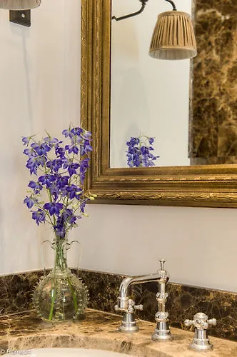 B&B Jvr 108 Antwerp Belgium